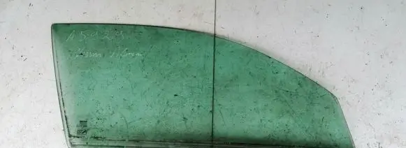Nissan Almera N16 Front door window glass four-door