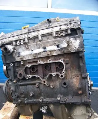 Land Rover Discovery Engine swap 10P
