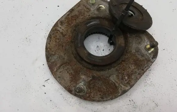 Volvo XC90 Front upper strut mount NOCODE