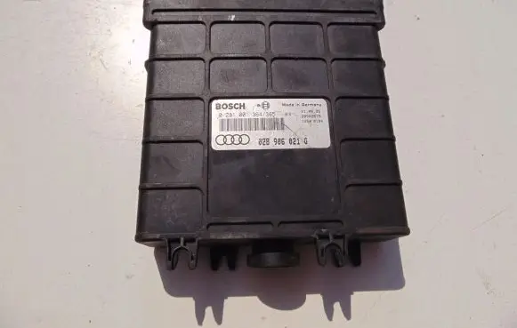 Audi A4 S4 B5 8D Engine control unit/module 028906021G 0281001364