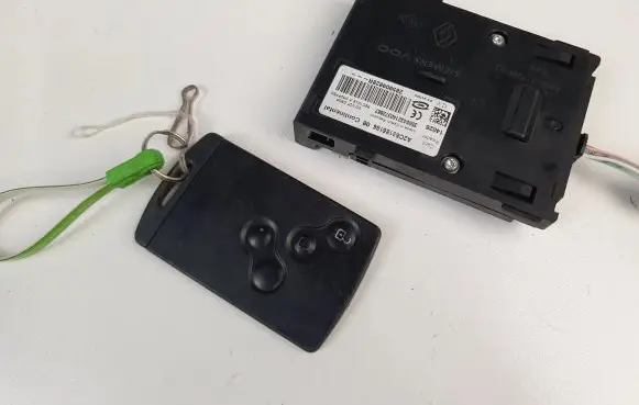 Renault Scenic III - Grand scenic III Ignition key card reader 285909828R