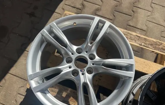 BMW 3 F30 F35 F31 R18 alloy rim 7845880 8099473