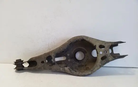 Toyota bZ4X Rear upper control arm/wishbone