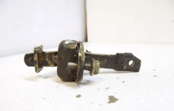 Volkswagen Polo III 6N 6N2 6NF Front door check strap stopper 6K0837249A