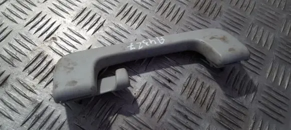 Audi A6 S6 C6 4F Rear interior roof grab handle 8p0857607v