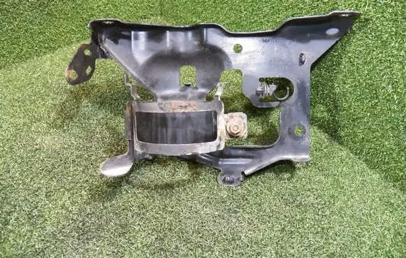 Renault Trafic III (X82) Fuel filter bracket/mount holder 164192090R 93450862