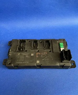 BMW 3 F30 F35 F31 Rear light relay 9374507 00000F4A 003000002
