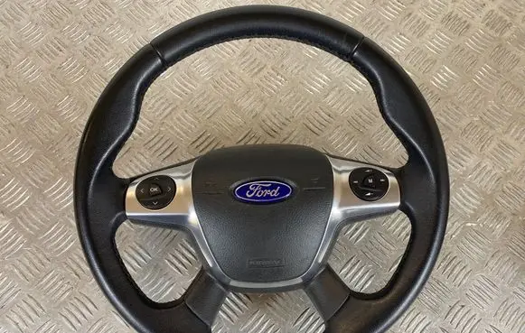 Ford Focus Steering wheel BM513600AC AM51R042B85 AM5T14K147CA