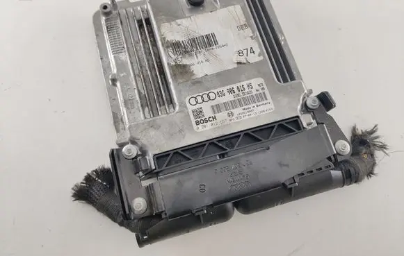 Audi A6 S6 C6 4F Engine control unit/module 03G906016HS 0281012557