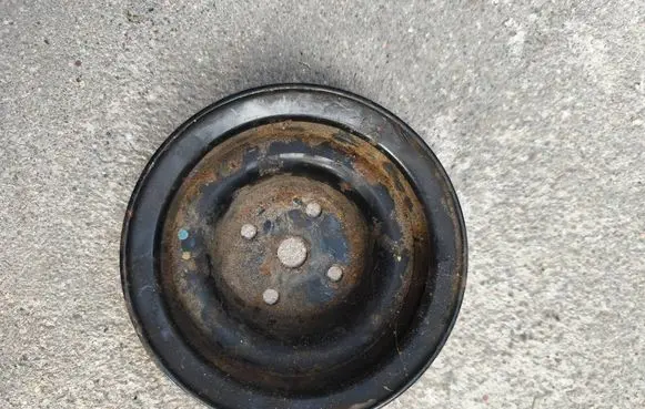 Ford Ranger Water pump pulley 3599703