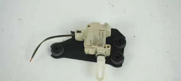 Opel Meriva A Tailgate boot lock/latch motor 13199007
