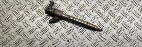 Hyundai i40 Fuel injector 0445110580