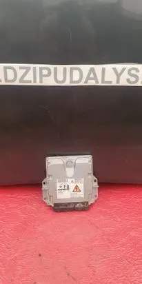 Nissan X-Trail T30 Engine control unit/module 23710ES65D 5800445