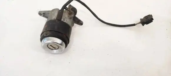 Audi A6 S6 C4 4A Tailgate exterior lock 4A586205F