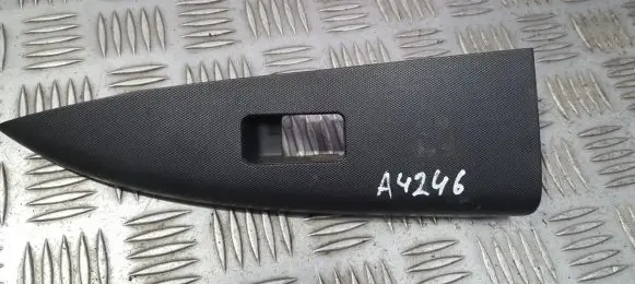 Nissan Note (E11) Other interior part 809609U100