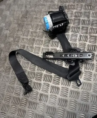 Mercedes-Benz B W246 W242 Front seatbelt 071DG93176 MA8B183450
