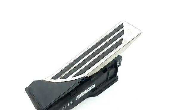 Alfa Romeo Giulia Accelerator throttle pedal 00505513370
