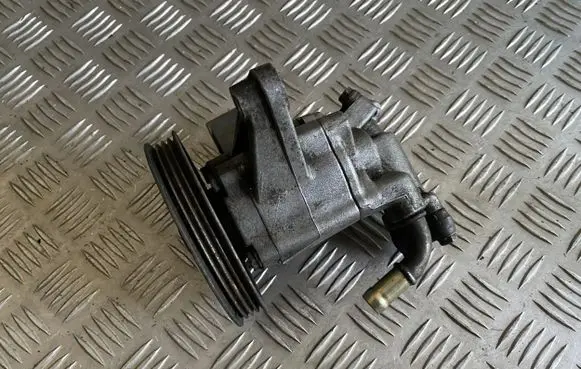 Honda Civic Power steering pump 