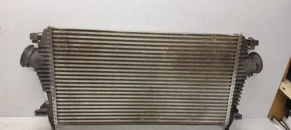 Opel Insignia A Intercooler radiator 13241751