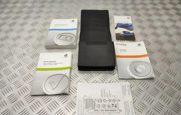 Volkswagen Crafter Owners service history hand book 