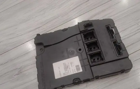 Renault Megane II Comfort/convenience module 8200724370