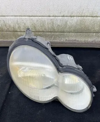 Mercedes-Benz C W203 Headlight/headlamp