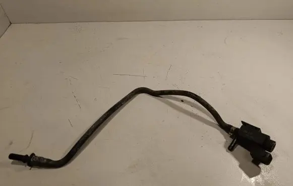 Jaguar XF X260 Vacuum valve 70435600