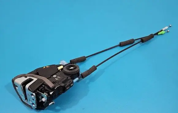 Lexus CT 200H Rear door lock IMPRK1522940