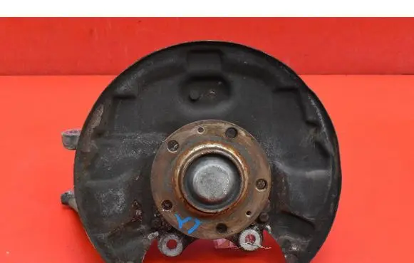 Peugeot 508 RXH Front wheel hub spindle knuckle