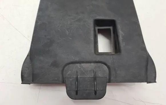 Ford Focus Battery box tray cover/lid BM51A237W21A