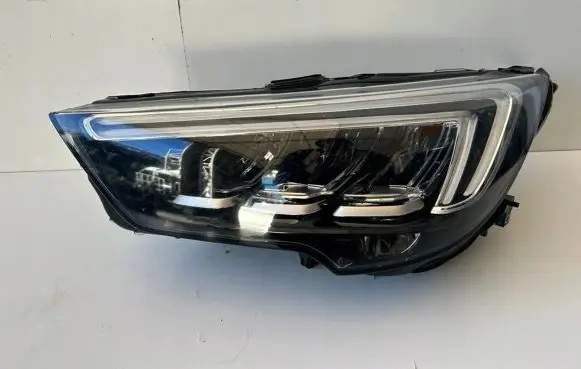 Opel Crossland X Headlight/headlamp 39153431