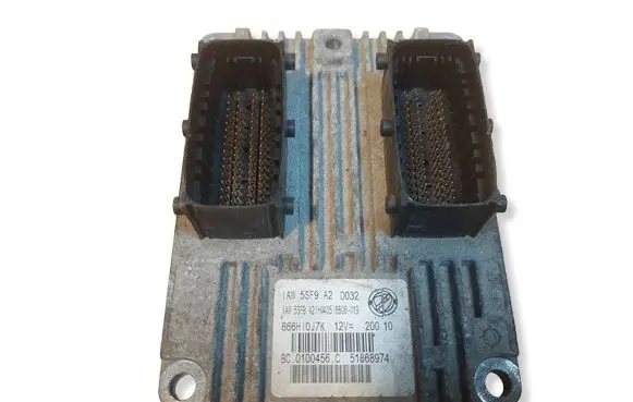 Fiat Grande Punto Engine control unit/module ECU IAW5SF9A2 51868974 HW405