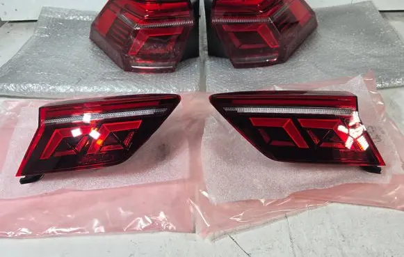 Volkswagen Tiguan Rear/tail lights set 5NA945207K 5NA945208K 5NA945307H