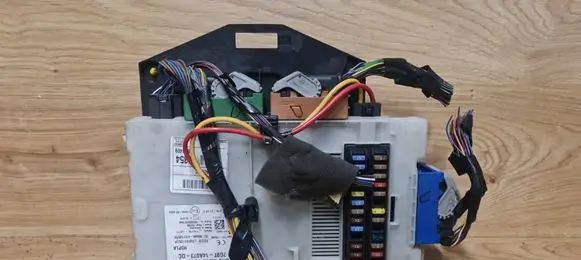 Ford Mondeo MK IV Comfort/convenience module 7G9T14A073DC