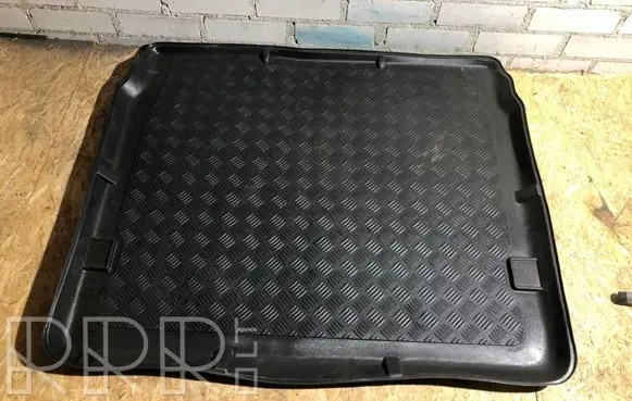 Peugeot 5008 Trunk/boot floor carpet liner 946656