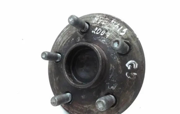 Toyota Avensis T250 Rear wheel hub