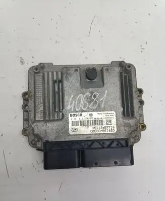 KIA Ceed Engine control unit/module 3911327710 0281013570