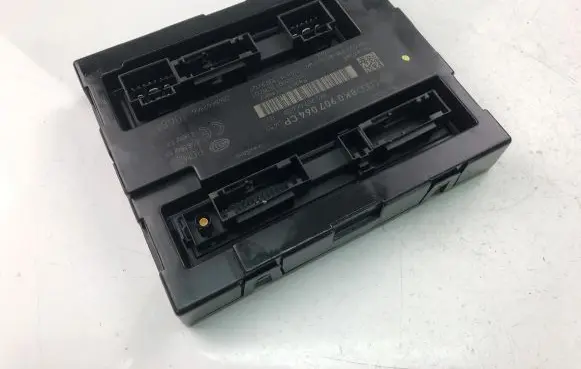 Audi A5 8T 8F Other control units/modules 8K0907064CP