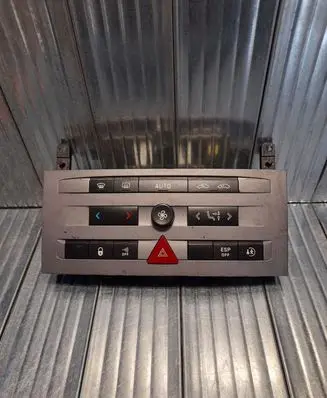 Peugeot 407 Climate control unit 96573326