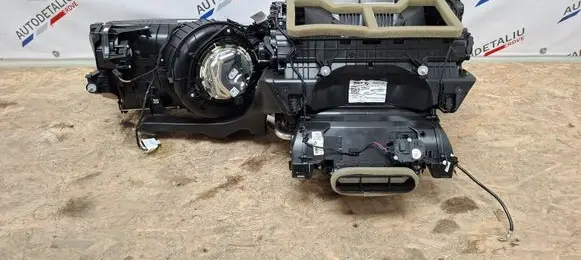 BMW X3 G01 Interior heater climate box assembly 5A05706 6843810 9382849