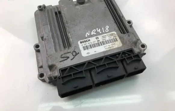 Renault Trafic II (X83) Engine control unit/module 237101754R