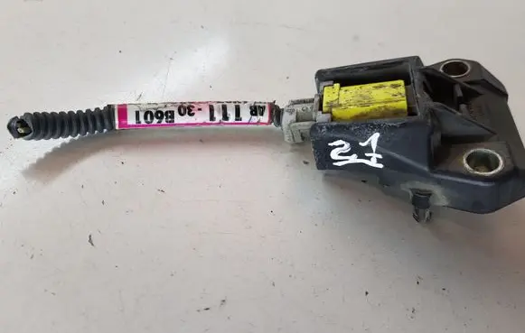 Lexus GS 300 350 430 450H Airbag deployment crash/impact sensor 8917345050
