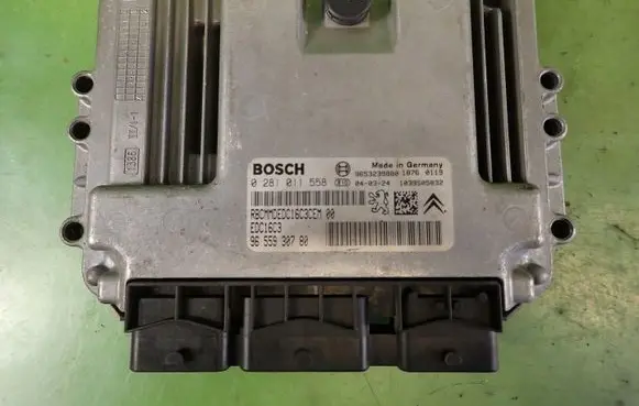 Peugeot 407 Engine control unit/module ECU
