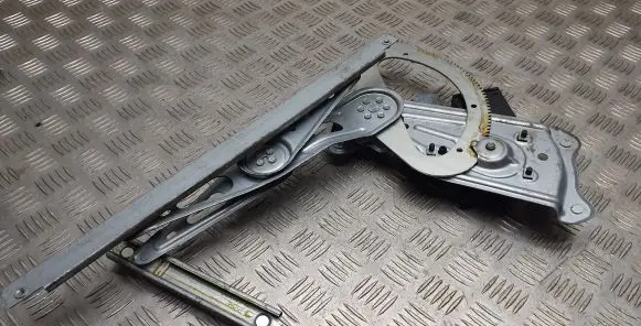 Renault Scenic III - Grand scenic III Rear door window regulator with motor 827310004R 915946100 916835101