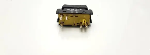 Mercedes-Benz C AMG W202 Electric window control switch 1408212851KZ 03809750