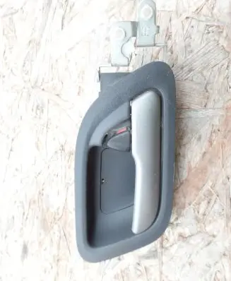 Honda FR-V Rear door interior handle