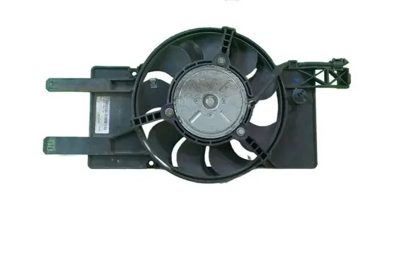 Ford Focus Fan set 8V618C607SB