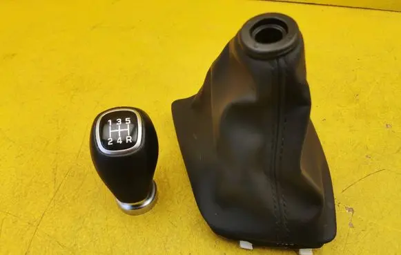 Hyundai Bayon Gear shifter/selector
