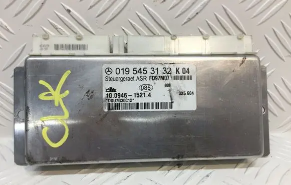 Mercedes-Benz CLK A208 C208 ABS control unit/module 0195453132