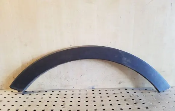Front arch trim